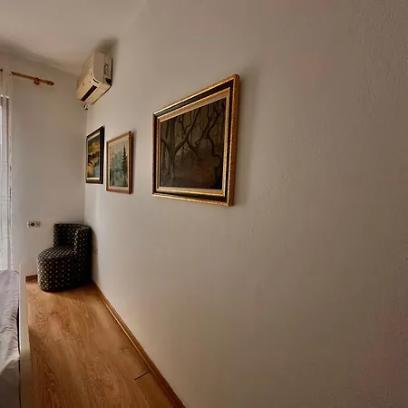 Comfort Apartment *