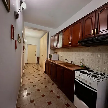 Comfort Apartment Tirana